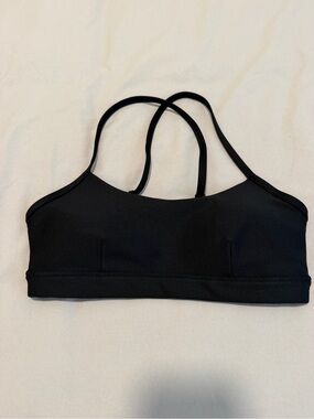 Alo Yoga Airlift Intrigue Bra
